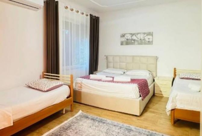 Shtepi me qera 2+1 ne Tirane - 1,100 Euro