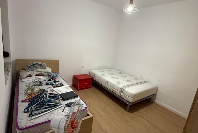 Shtepi me qera 2+1 ne Tirane - 400 Euro