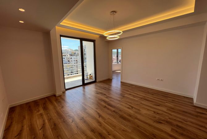 Shtepi ne shitje Apartament ne Tirane, 2+1, Mobilimi Bosh, pa mobiluar, Pagesa 212,000  Euro.