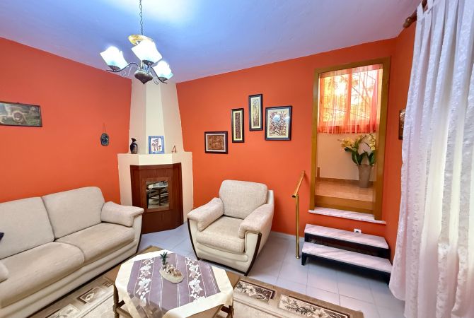 Shtepi me qera 3+1 ne Tirane - 550 Euro