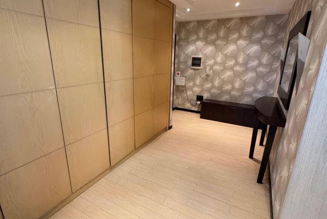 Shtepi me qera Apartament ne Tirane, 3+1, Mobilimi E mobiluar, Pagesa 750  Euro.