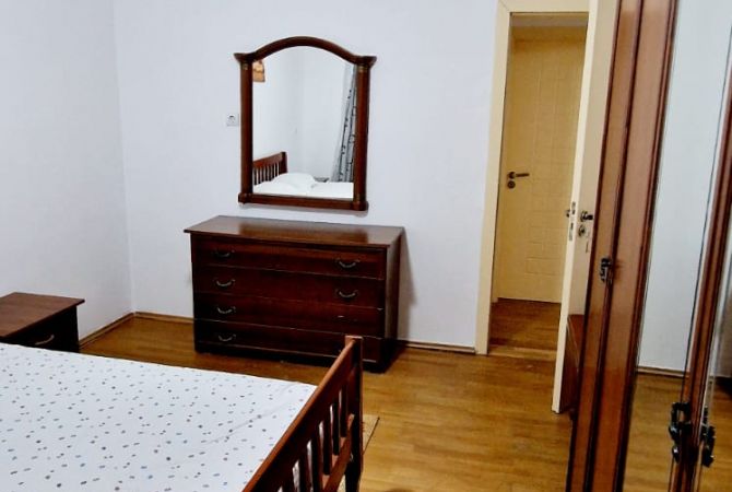Shtepi me qera 2+1 ne Tirane - 45,000 Leke