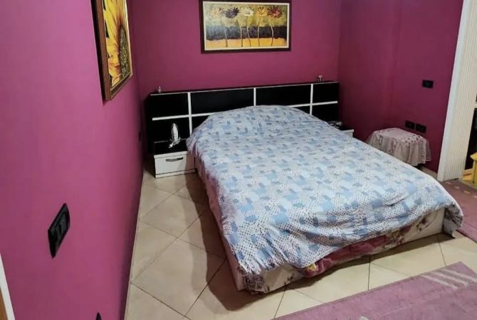 Shtepi me qera Apartament ne Tirane, Garsoniere, Mobilimi E mobiluar, Pagesa 350  Euro.