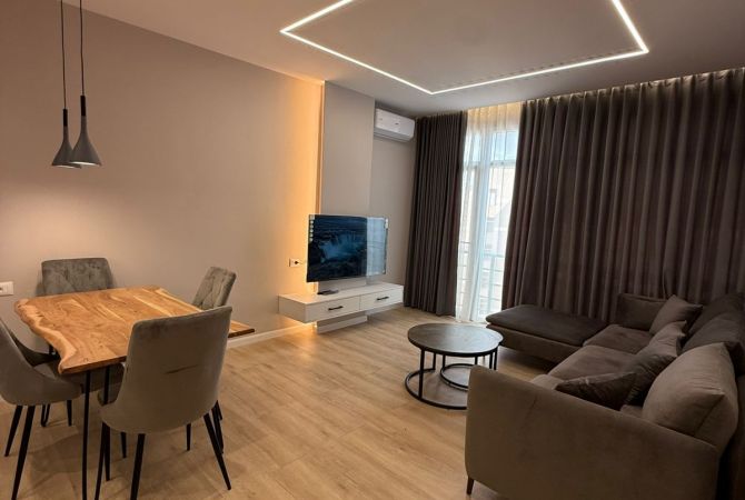 Shtepi me qera Apartament ne Tirane, 1+1, Mobilimi E mobiluar, Pagesa 450  Euro.