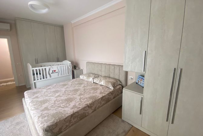 Shtepi ne shitje 2+1 ne Tirane - 170,000 Euro