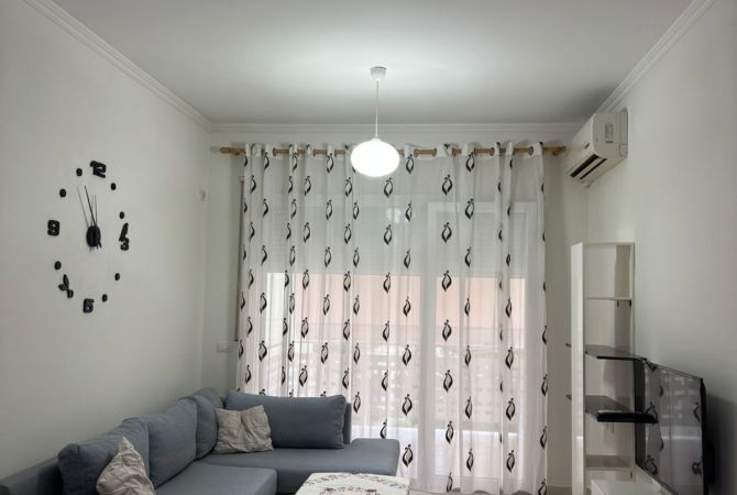 Shtepi me qera 2+1 ne Tirane - 600 Euro