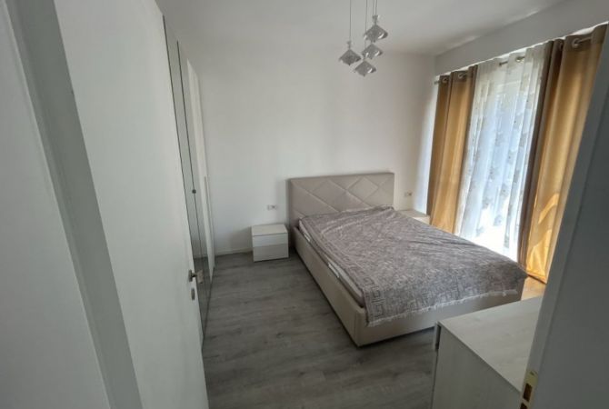 Shtepi me qera Apartament ne Tirane, 2+1, Mobilimi E mobiluar, Pagesa 670  Euro.