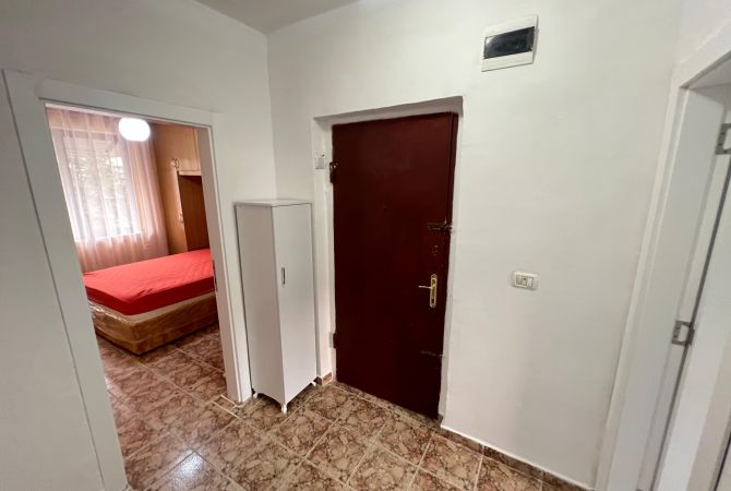 Shtepi me qera Apartament ne Tirane, 2+1, Mobilimi E mobiluar, Pagesa 500  Euro.