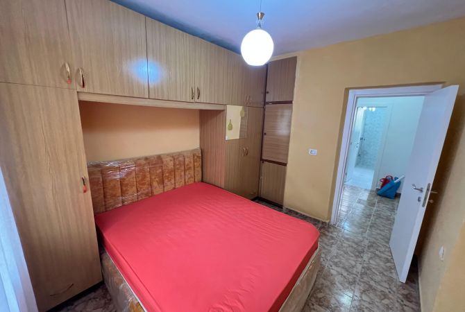 Shtepi me qera 2+1 ne Tirane - 500 Euro