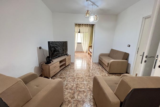 Shtepi me qera 2+1 ne Tirane - 500 Euro