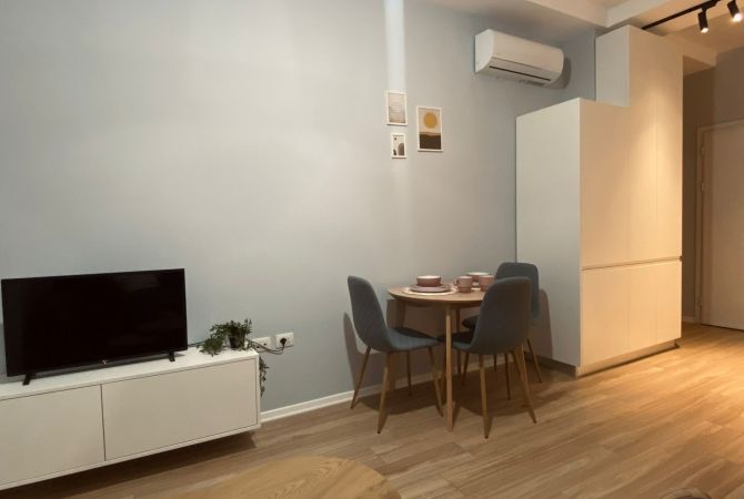 Shtepi me qera Apartament ne Tirane, 1+1, Mobilimi E mobiluar, Pagesa 550  Euro.