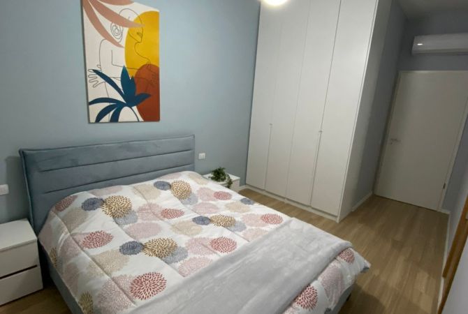 Shtepi me qera Apartament ne Tirane, 1+1, Mobilimi E mobiluar, Pagesa 550  Euro.