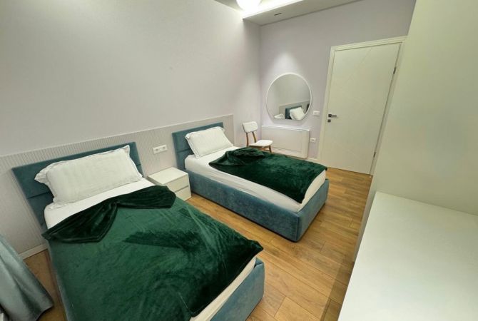 Shtepi me qera 2+1 ne Tirane - 1,200 Euro