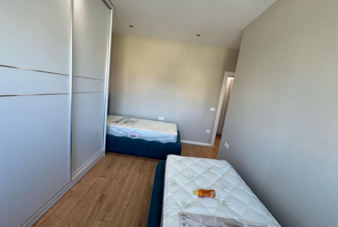 Shtepi me qera Apartament ne Tirane, 2+1, Mobilimi E mobiluar, Pagesa 750  Euro.