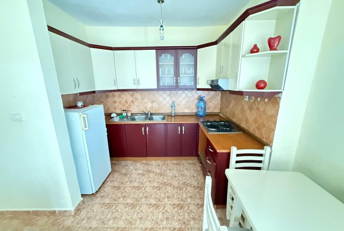 Shtepi ne shitje Apartament ne Tirane, 1+1, Mobilimi E mobiluar, Pagesa 84,480  Euro.