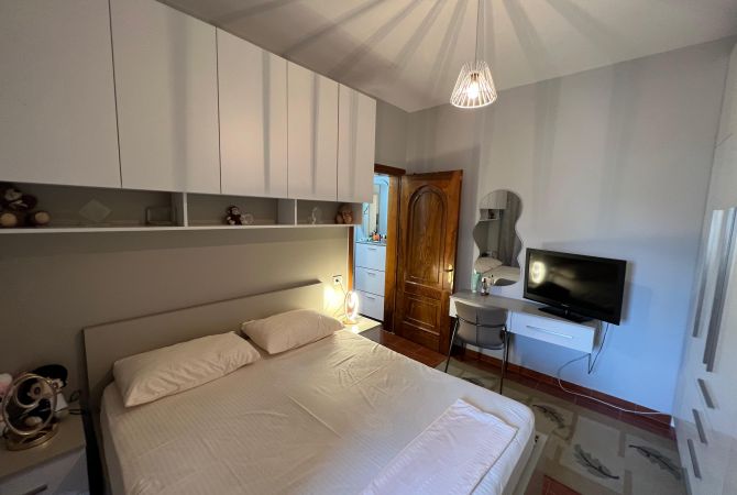 Shtepi me qera Apartament ne Tirane, 1+1, Mobilimi E mobiluar, Pagesa 600  Euro.