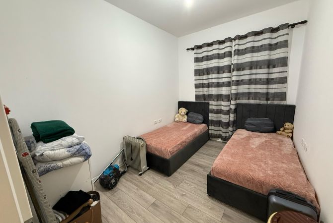 Shtepi me qera 2+1 ne Tirane - 400 Euro