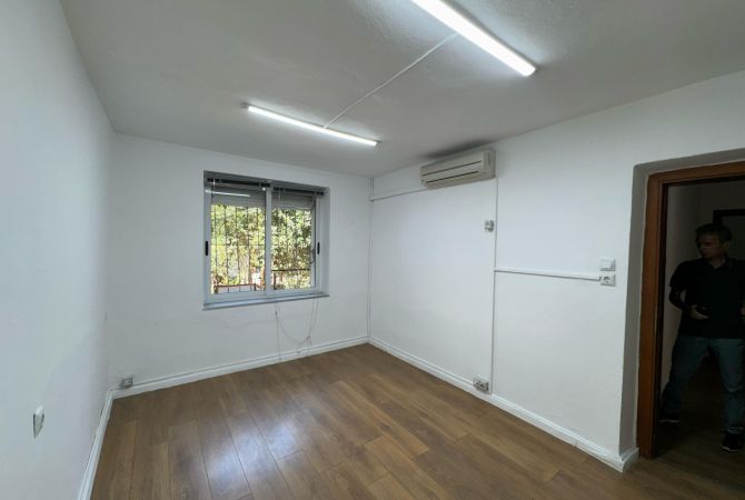 Shtepi me qera 1+1 ne Tirane - 450 Euro