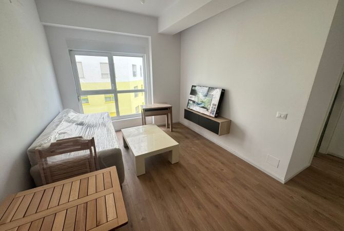 Shtepi me qera Apartament ne Tirane, 1+1, Mobilimi E mobiluar, Pagesa 400  Euro.