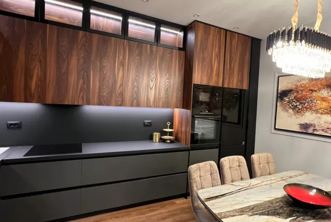 Shtepi me qera 2+1 ne Tirane - 1,200 Euro