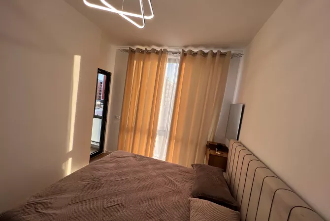 Shtepi me qera Apartament ne Tirane, 1+1, Mobilimi E mobiluar, Pagesa 500  Euro.