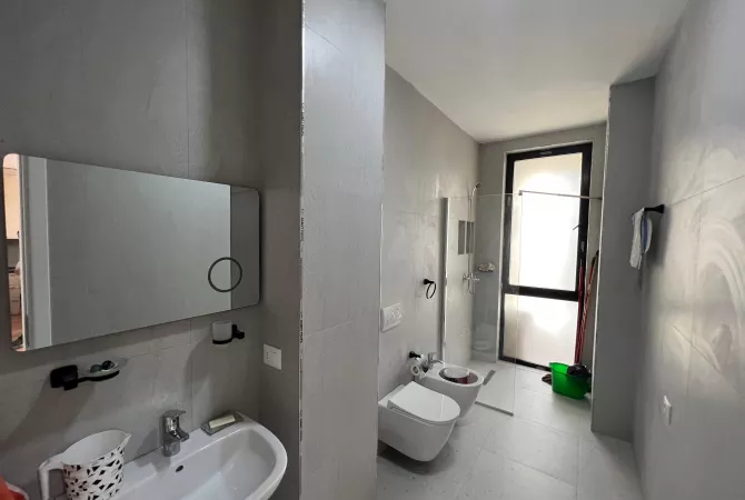 Shtepi me qera 1+1 ne Tirane - 500 Euro