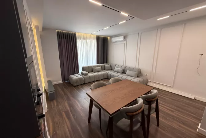 Casa in affitto 2+1 a Tirana - 1,000 Euro