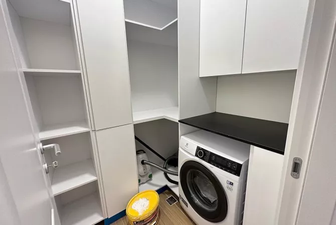 Shtepi me qera 2+1 ne Tirane - 1,200 Euro