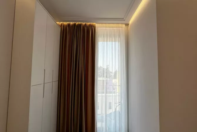 Shtepi me qera 2+1 ne Tirane - 900 Euro