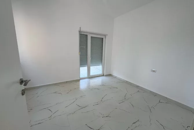 Qera Ambient per Zyre📍Mine Peza