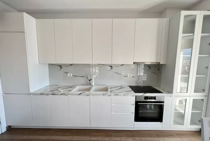 Shtepi me qera Apartament ne Tirane, 2+1, Mobilimi E mobiluar, Pagesa 50,000  Leke.