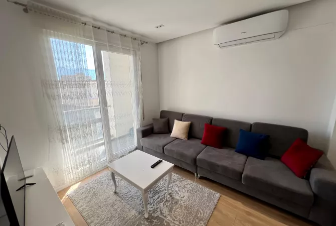 Shtepi me qera 2+1 ne Tirane - 600 Euro