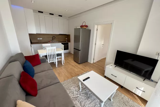 Shtepi me qera 2+1 ne Tirane - 600 Euro