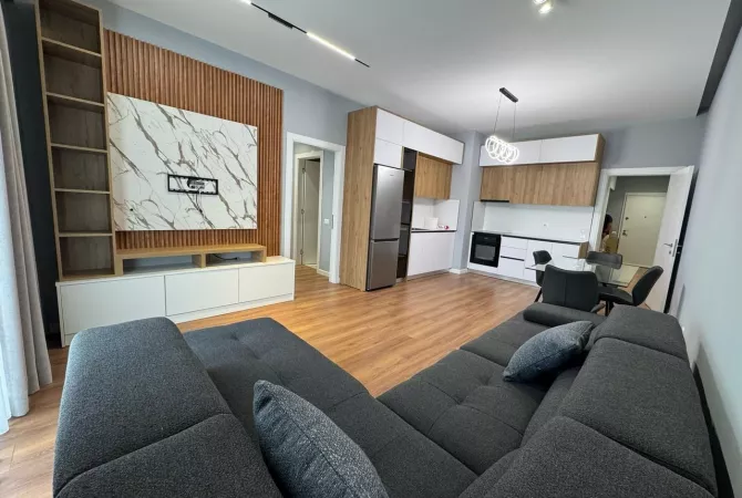 Shtepi me qera Apartament ne Tirane, 2+1, Mobilimi E mobiluar, Pagesa 800  Euro.