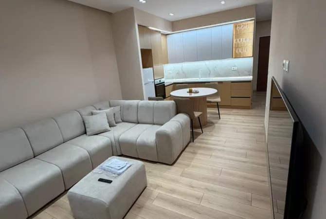 Casa in affitto 2+1 a Tirana - 90,000 Leke