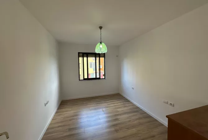 House for Sale 2+1 in Tirana - 165,000 Euro