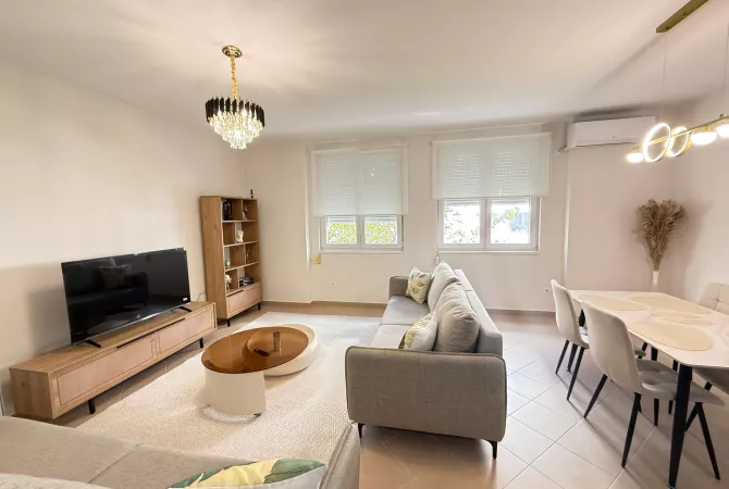 Casa in affitto 2+1 a Tirana - 75,000 Leke