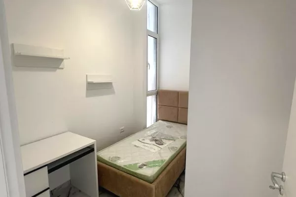 Shtepi me qera Apartament ne Tirane, 2+1, Mobilimi E mobiluar, Pagesa 75,000  Leke.