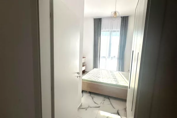 Shtepi me qera Apartament ne Tirane, 2+1, Mobilimi E mobiluar, Pagesa 75,000  Leke.