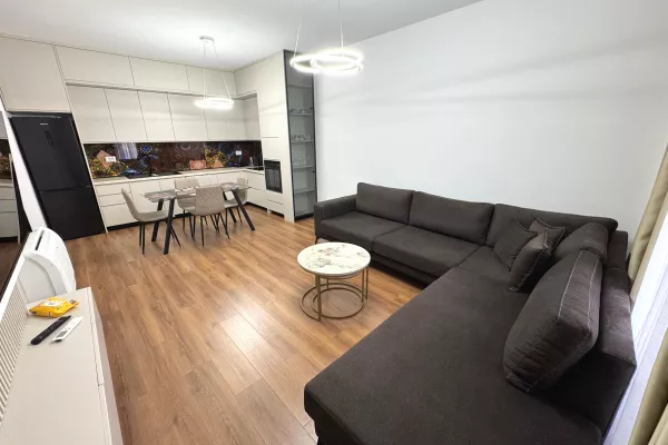 Casa in affitto 2+1 a Tirana - 900 Euro