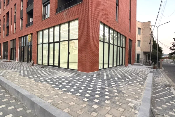 📣 QERA Dyqan 📍 Paskuqan, prane Spitalit dhe Shkolles Paskuqan