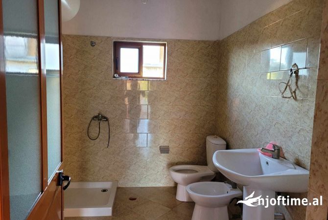 Private house for rent in Tirana 1+1, Furnished