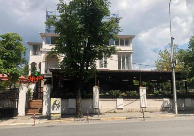 Njoftime Pune ne Tirane, Profesioni Kamarier, Banakier  , , Pagesa Me Marreveshje.