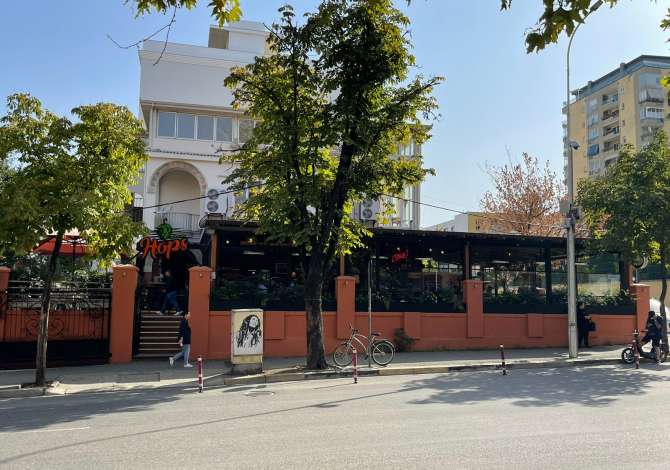 Njoftime Pune ne Tirane, Profesioni Kamarier, Banakier, Sanitare  , , Pagesa Me Marreveshje.