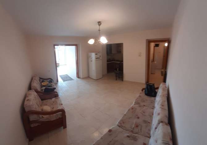 Shtepi ne shitje 3+1 ne Tirane - 75,000 Euro