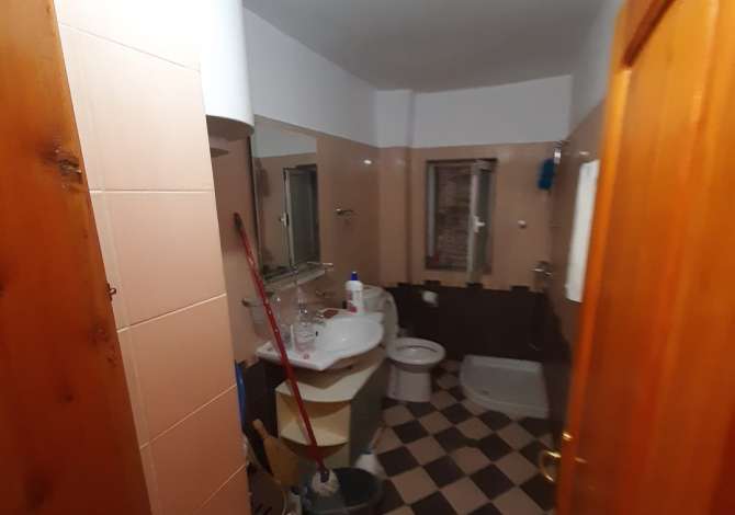 Shtepi ne shitje 3+1 ne Tirane - 75,000 Euro