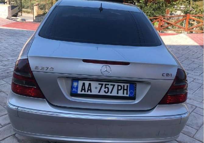 Noleggio Auto  a Valona - 40 Euro