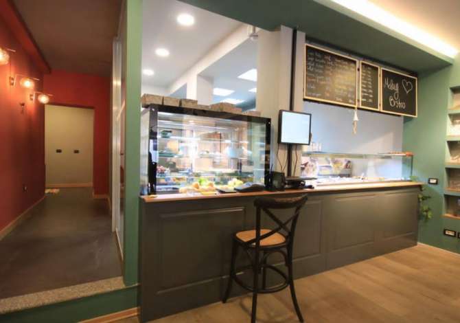 Njoftime Pune ne Tirane, Profesioni Kamarier/e, Lavapjatese, Sanitare  , , Pagesa Me Marreveshje.