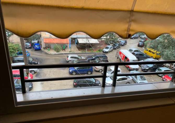 Shtepi ne shitje  ne Tirane, 2+1, Mobilimi E mobiluar, Pagesa 165,000  Euro.