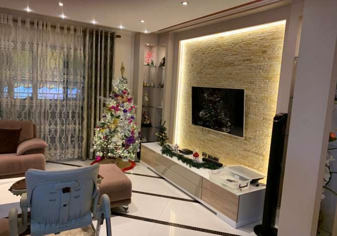Shtepi ne shitje 2+1 ne Tirane - 165,000 Euro